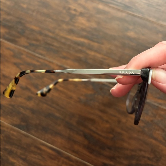 Prada glasses - Picture 3 of 7